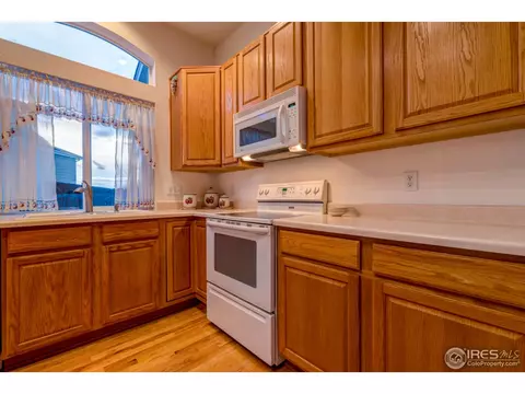 1930 E 101st Ct, Thornton, CO 80229 photo 8