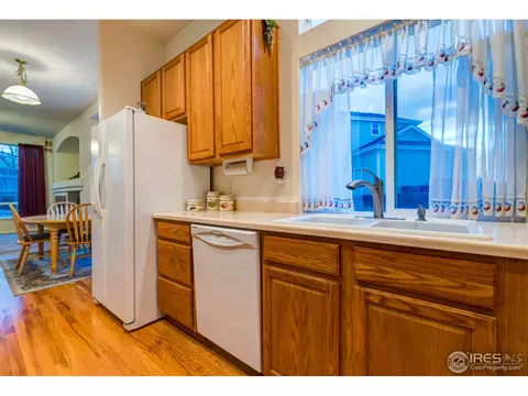 1930 E 101st Ct, Thornton, CO 80229 photo 9