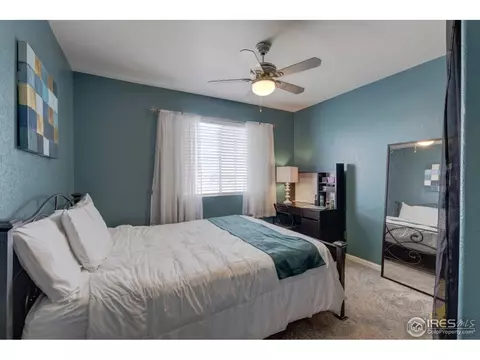 15690 E 48th Pl, Denver, CO 80239 photo 4