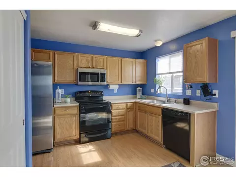 15690 E 48th Pl, Denver, CO 80239 photo 6