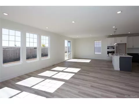 5840 E 153rd Pl, Thornton, CO 80602 photo 8