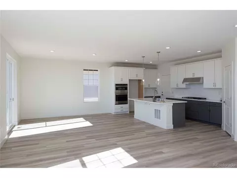 5840 E 153rd Pl, Thornton, CO 80602 photo 7