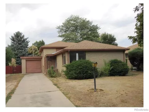 2381 Oswego St, Aurora, CO 80010