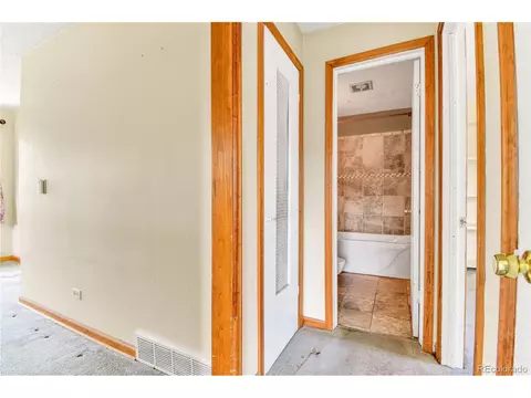 Entry Way - 3725 N Jackson St, Denver, CO 80205 photo 2 of 2