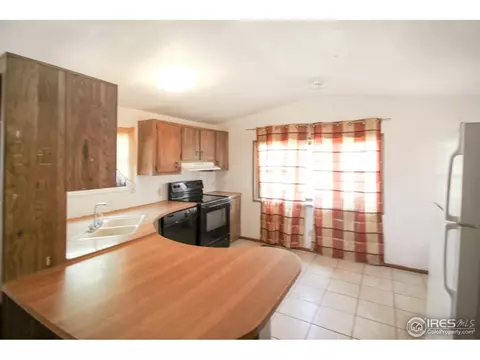 134 Jackson Dr, Firestone, CO 80520 photo 2