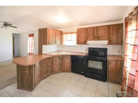 134 Jackson Dr, Firestone, CO 80520 photo 6