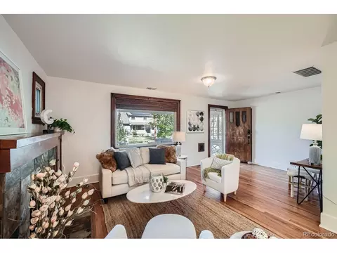 2836 Cherry St, Denver, CO 80207 photo 12