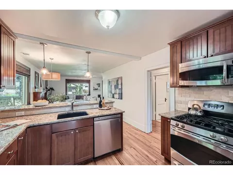 2836 Cherry St, Denver, CO 80207 photo 15