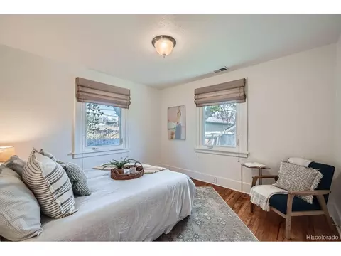 2836 Cherry St, Denver, CO 80207 photo 17