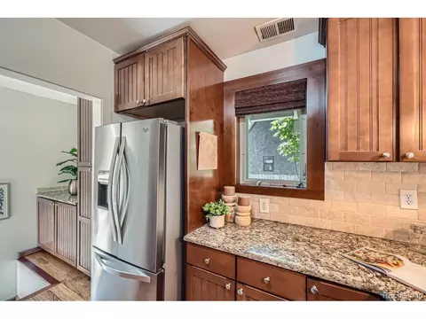 2836 Cherry St, Denver, CO 80207 photo 16