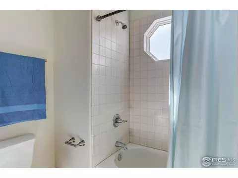 5493 Gunnison Dr, Frederick, CO 80504 photo 13