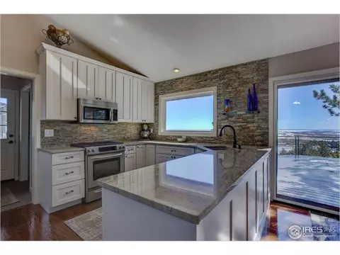 9193 Pine Ridge Ln, Boulder, CO 80302 photo 11