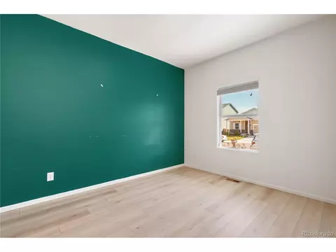 389 Maple St, Bennett, CO 80102 photo 5
