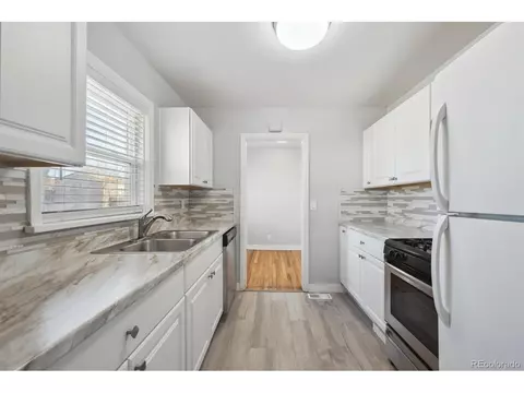 1934 Macon St, Aurora, CO 80010 photo 12