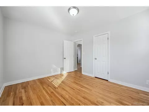 1934 Macon St, Aurora, CO 80010 photo 17