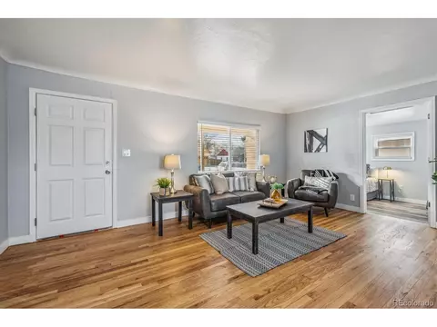 1934 Macon St, Aurora, CO 80010 photo 5