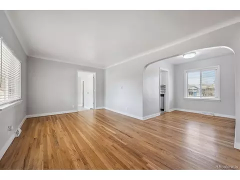 1934 Macon St, Aurora, CO 80010 photo 2