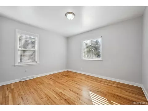 1934 Macon St, Aurora, CO 80010 photo 16