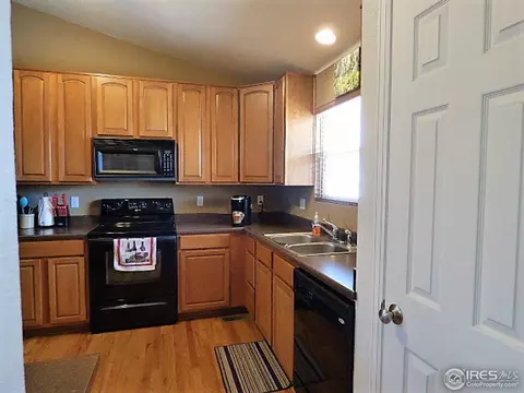 5725 Skyline Ave, Frederick, CO 80504 photo 3
