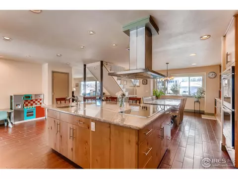 3385 Heidelberg Dr, Boulder, CO 80305 photo 9
