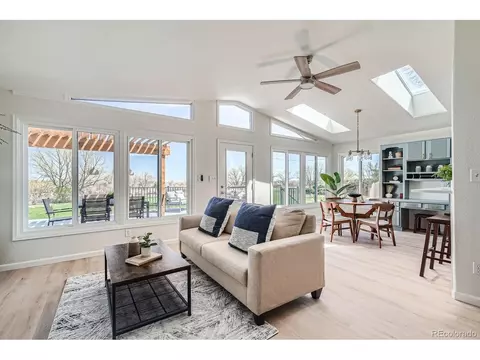 5855 Rustic Knolls Dr, Boulder, CO 80301