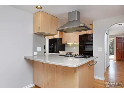 7463 Old Mill Trl, Boulder, CO 80301 photo 12