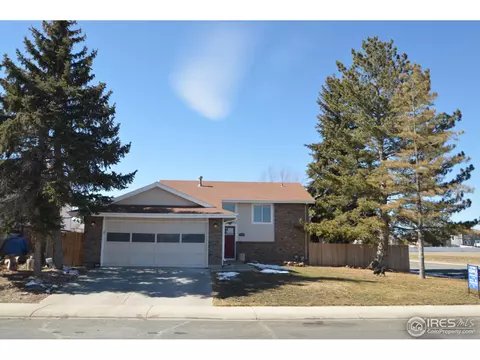 433 6th St, Mead, CO 80542 photo 2