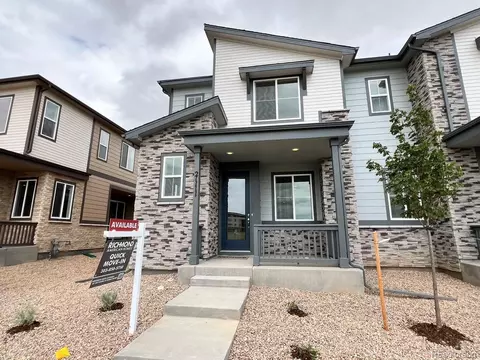 21111 E 67th Ave, Aurora, CO 80019 photo 2