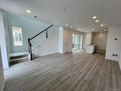 21111 E 67th Ave, Aurora, CO 80019 photo 4
