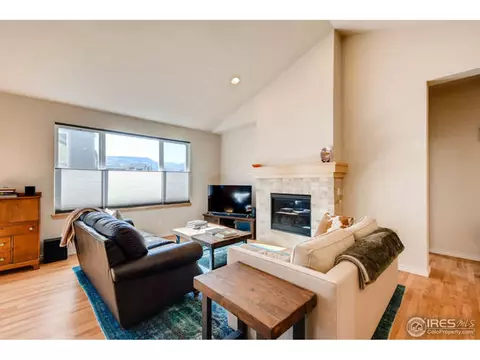 527 Goranson Ct, Lyons, CO 80540 photo 5