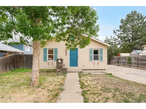 206 N 10th Ave, Brighton, CO 80601