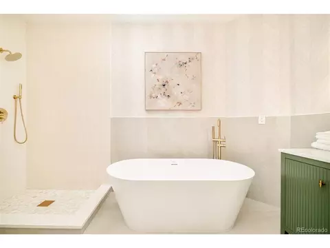 Bath - 7828 E Lowry Blvd, Denver, CO 80230 photo 2 of 6