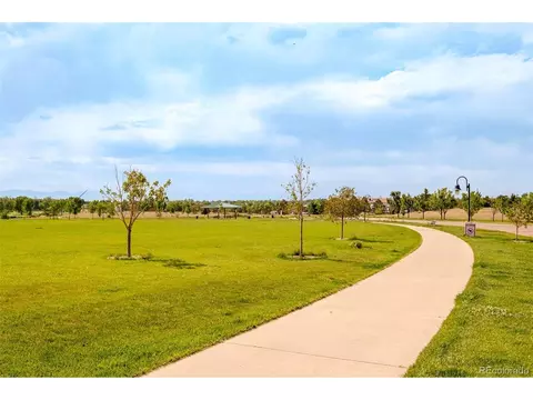 View/Area - 7828 E Lowry Blvd, Denver, CO 80230 photo 1 of 2