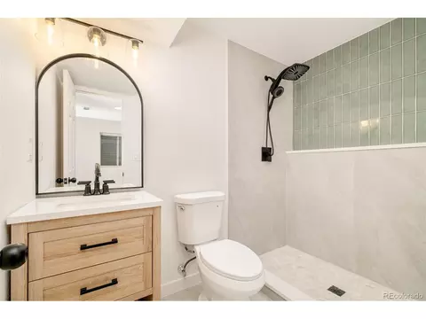 Bath - 7828 E Lowry Blvd, Denver, CO 80230 photo 5 of 6