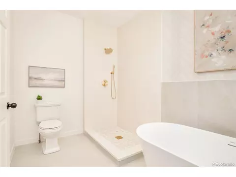 Bath - 7828 E Lowry Blvd, Denver, CO 80230 photo 4 of 6