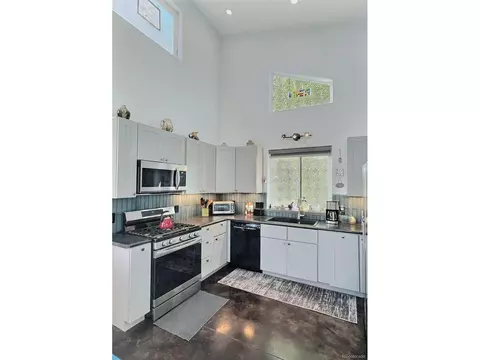 165 NW 7th St, Cedaredge, CO 81413 photo 8