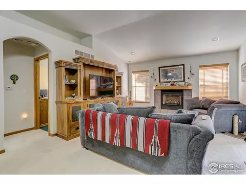 440 4th St, Firestone, CO 80504 photo 2