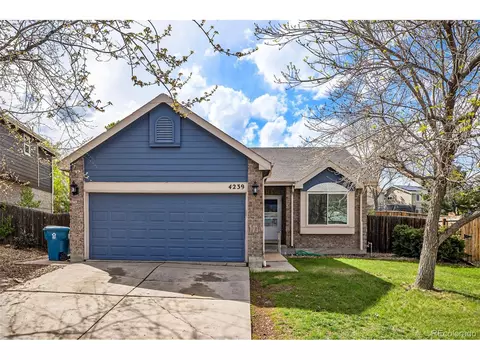4239 S Ireland St, Aurora, CO 80013