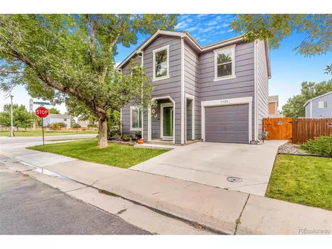 5320 E 100th Dr, Thornton, CO 80229 photo 2