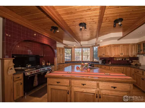2000 Devils Gulch Rd, Estes Park, CO 80517 photo 17