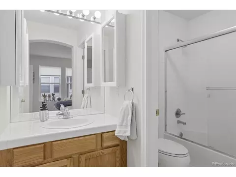 Bath - 6607 S Forest Way #E, Centennial, CO 80121 photo 5 of 6