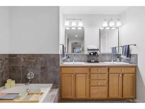Bath - 6607 S Forest Way #E, Centennial, CO 80121 photo 1 of 6