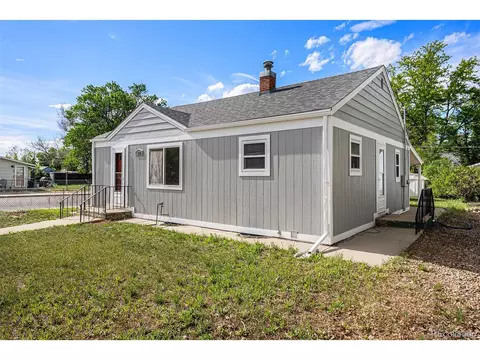 201 4th St, Frederick, CO 80530 photo 3