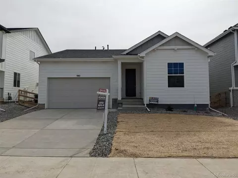 945 Sandhills St, Windsor, CO 80550