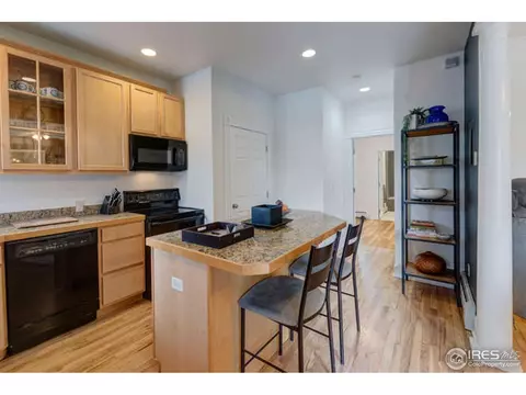 322 E Cedar Ave #D, Denver, CO 80209 photo 3