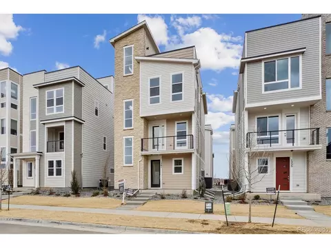 1261 Penner Dr, Lafayette, CO 80026