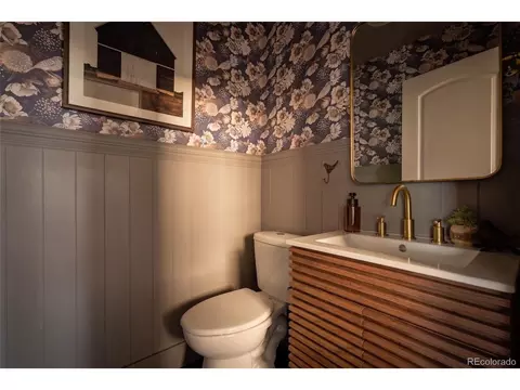 Bath - 33691 Nova Rd, Pine, CO 80470 photo 5 of 7