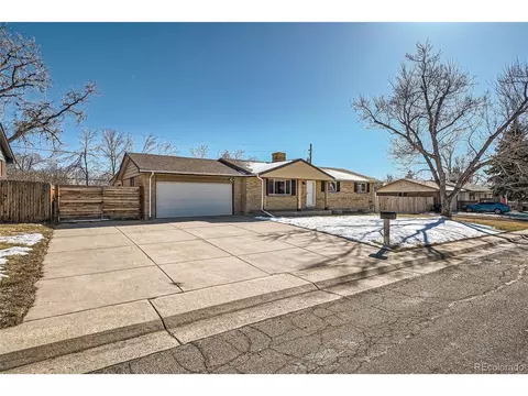 6260 Chase St, Arvada, CO 80003
