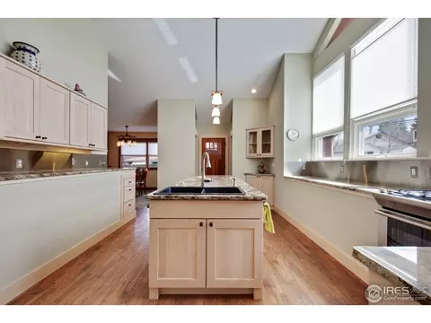830 Grant Pl, Boulder, CO 80302 photo 6