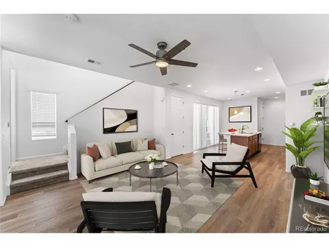 Living - 24223 E 41st Ave, Aurora, CO 80019 photo 3 of 7